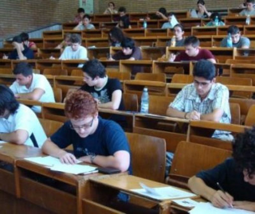 Simularea examenelor naționale. Ministerul Educației a emis noi reguli pentru concurs
