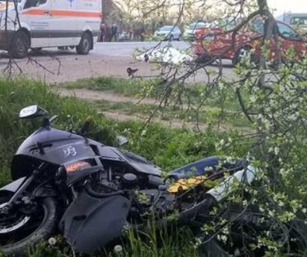 Accident mortal lângă București. Motociclist spulberat de un camion