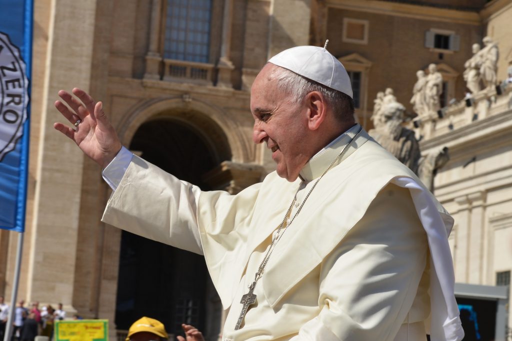 Decizie istorică: A fost schimbată „Constituția” Vaticanului