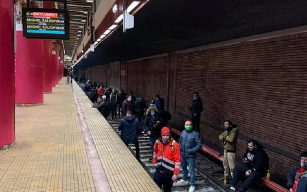 Participanții la protestul de la metrou vor răspunde penal. Bode: „Legea este lege pentru toți”
