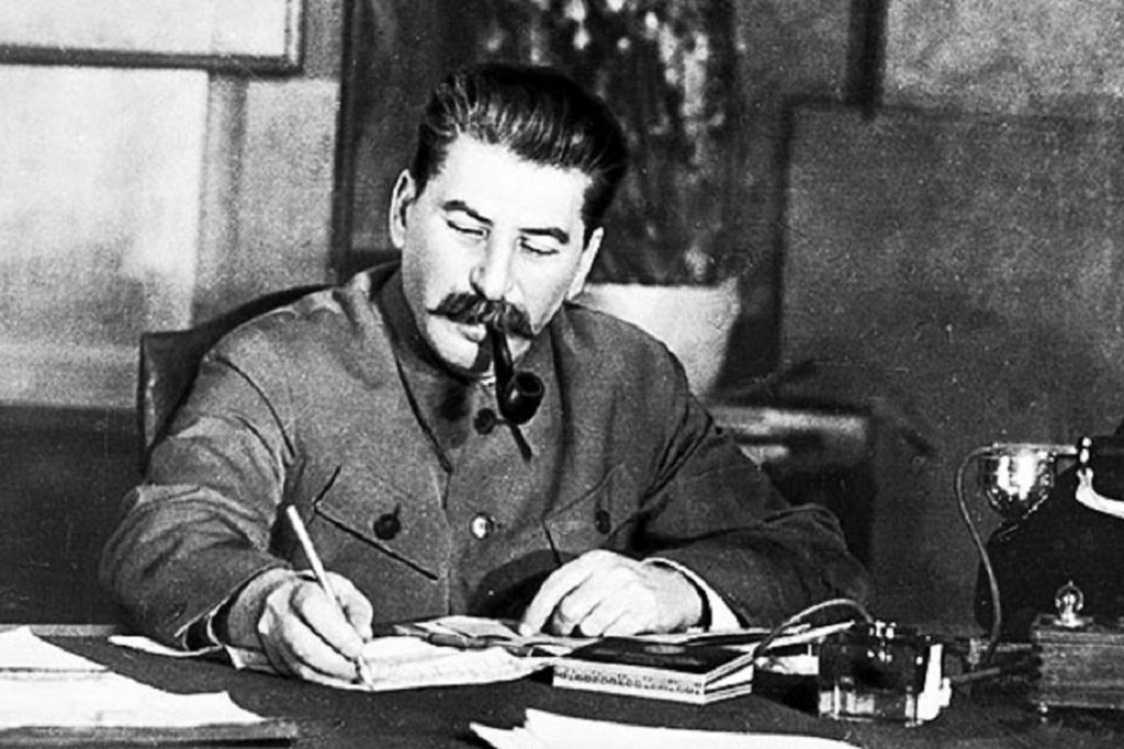 Stalin a făcut din Coreea de Nord puterea militară de azi. Ce s-a întâmplat după destrămarea URSS