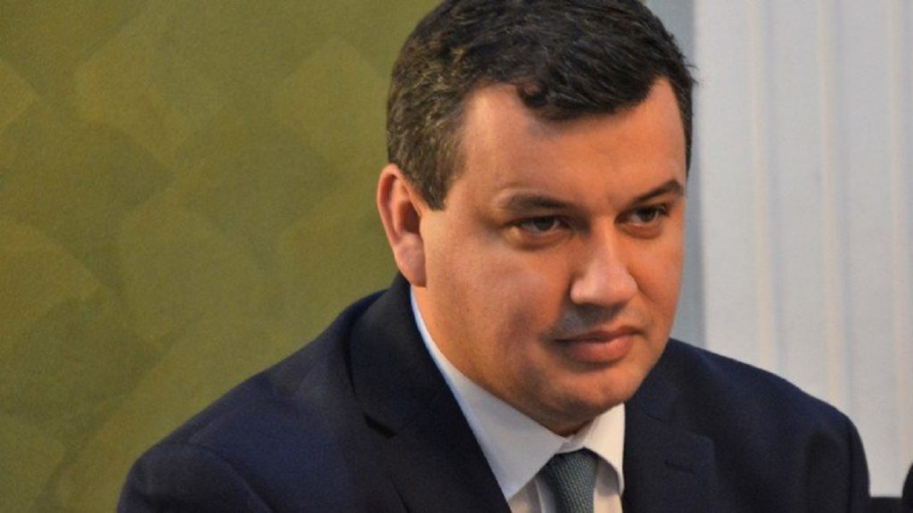 Greșeala făcută de Vlad Voiculescu va ajuta PSD să defileze la viitoarele alegeri. Un politician cere dovezi sau demisia