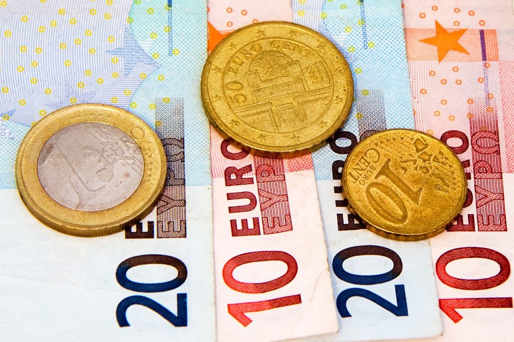 Cum poţi obţine fonduri europene pentru afacerea ta?
