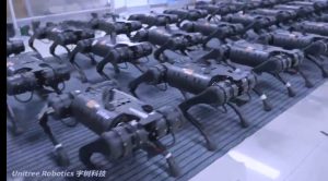 Au fost dezvăluite imagini terifiante cu roboţi extrem de avansaţi care se mişcă la unison. VIDEO 