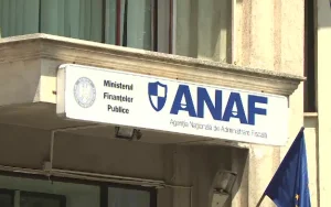 ANAF se chinuie să vândă terenurile Elenei Udrea. Prețurile au fost înjumătățite