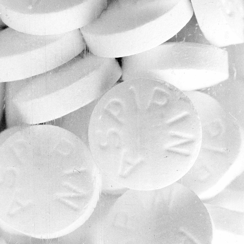 Atenție la cel mai utilizat medicament din lume! O aspirină pe zi poate duce la anemie la bătrâni