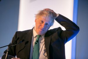 Un nou scandal în jurul lui Boris Johnson. Cine i-a plătit vacanța pe insula Moustique