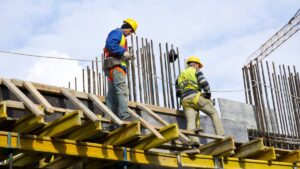Salariul minim în construcții