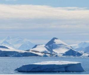 Uimire pentru cercetători. Unde radio inexplicabile sub gheața Antarctica