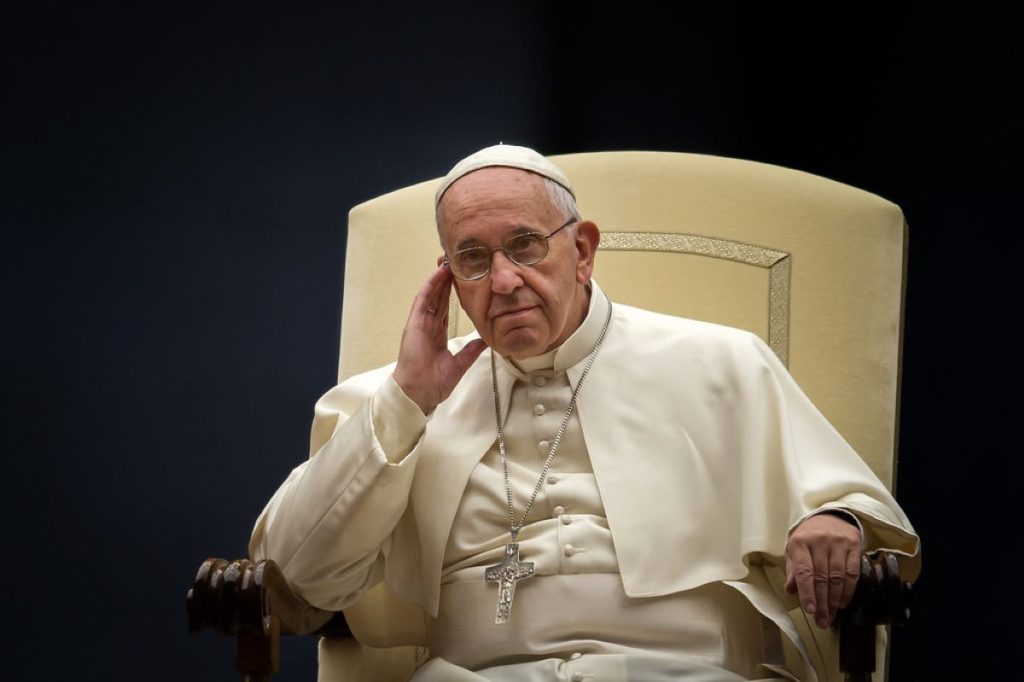 Papa Francisc dezvăluie: „Un asistent medical mi-a salvat viața, este a doua oară”