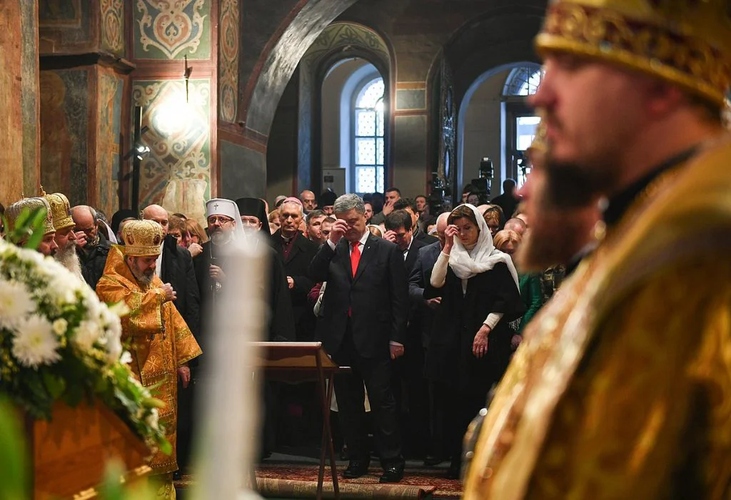 Diverse tradiții de Sărbătorile Pascale. Cum se celebrează Paștele în bisericile din Mureș