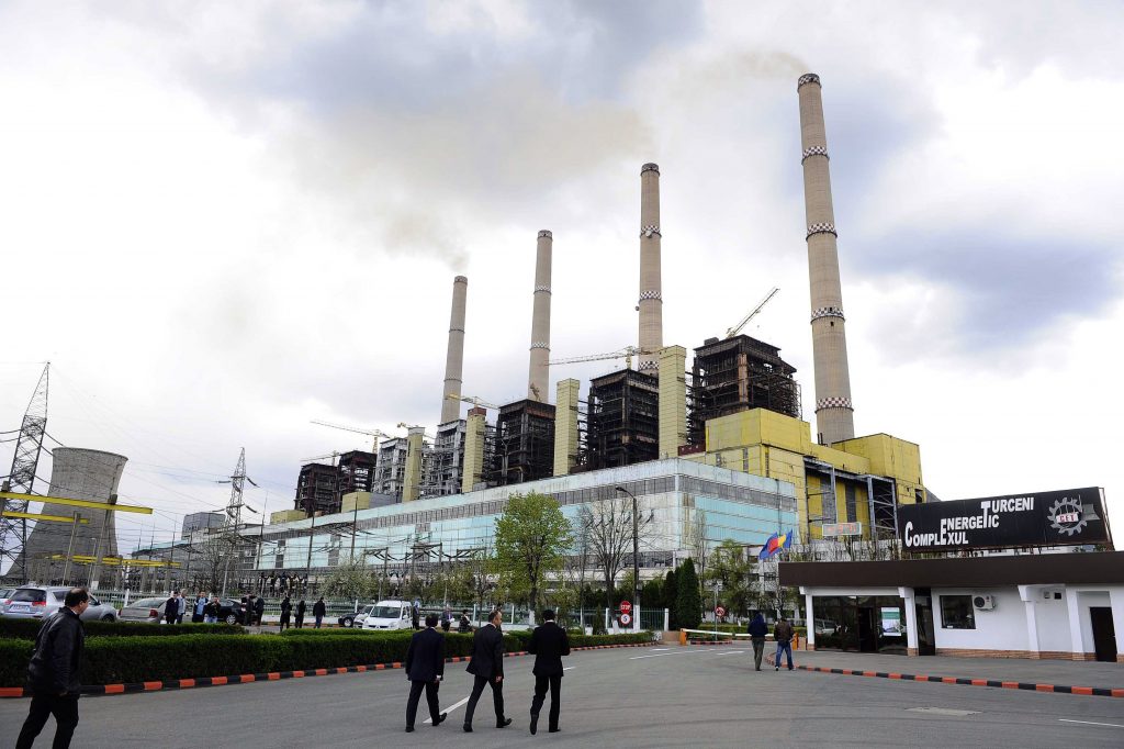 Guvernul amână, până pe 31 octombrie 2023, închiderea termocentralelor pe cărbune Rovinari 3 şi Turceni 7