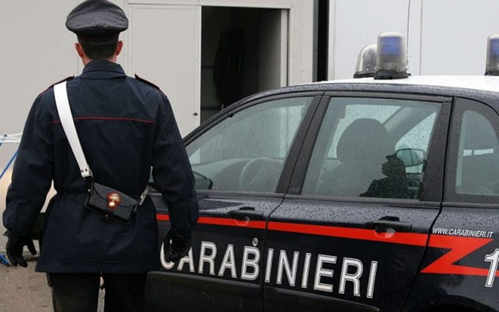 Italian înșelat cu aproape un milion de euro de ”iubita” din România. Justiția a dat o primă sentință