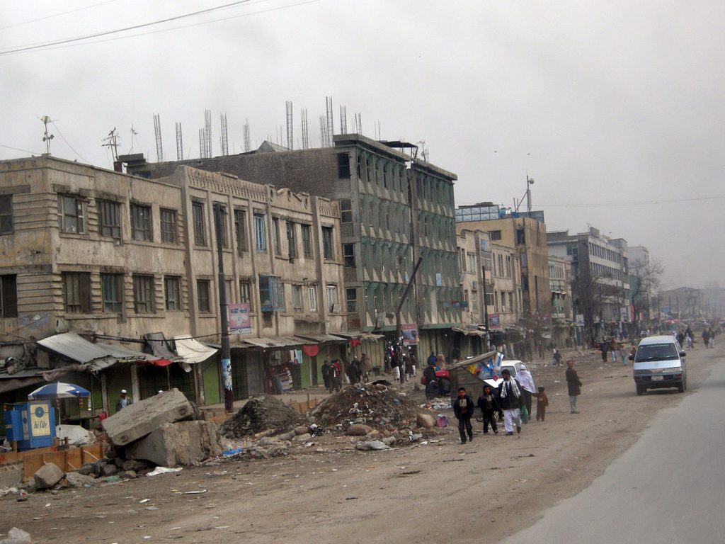 Haos şi teroare în Afganistan! Carnagiu cu zeci de victime în capitala Kabul