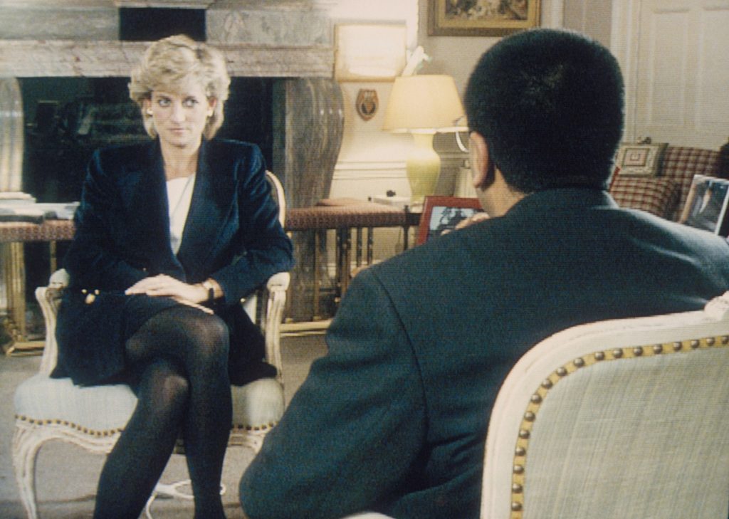 BBC recunoaște că s-a acționat într-un mod „înșelător” și s-au falsificat documente pentru a obține interviul cu prințesa Diana