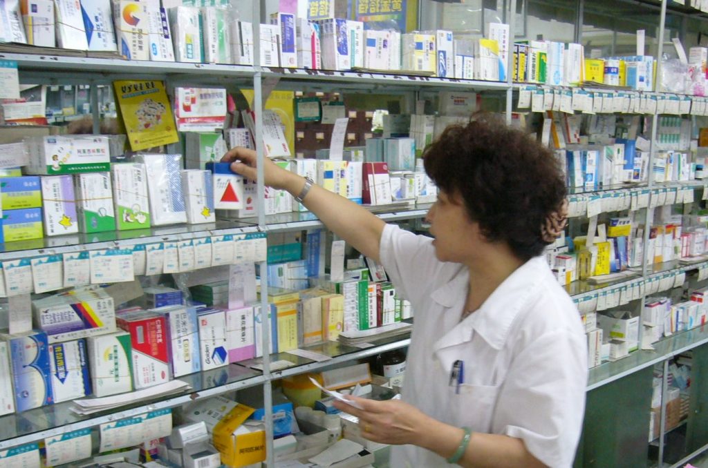 Asociația Farmaciilor Independente: Medicamentele pentru bolnavii de cancer lipsesc din farmacii