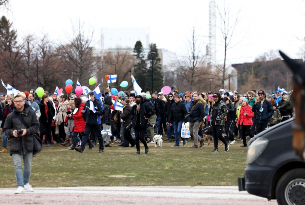 50 de persoane arestate la Helsinki la un protest împotriva carantinei