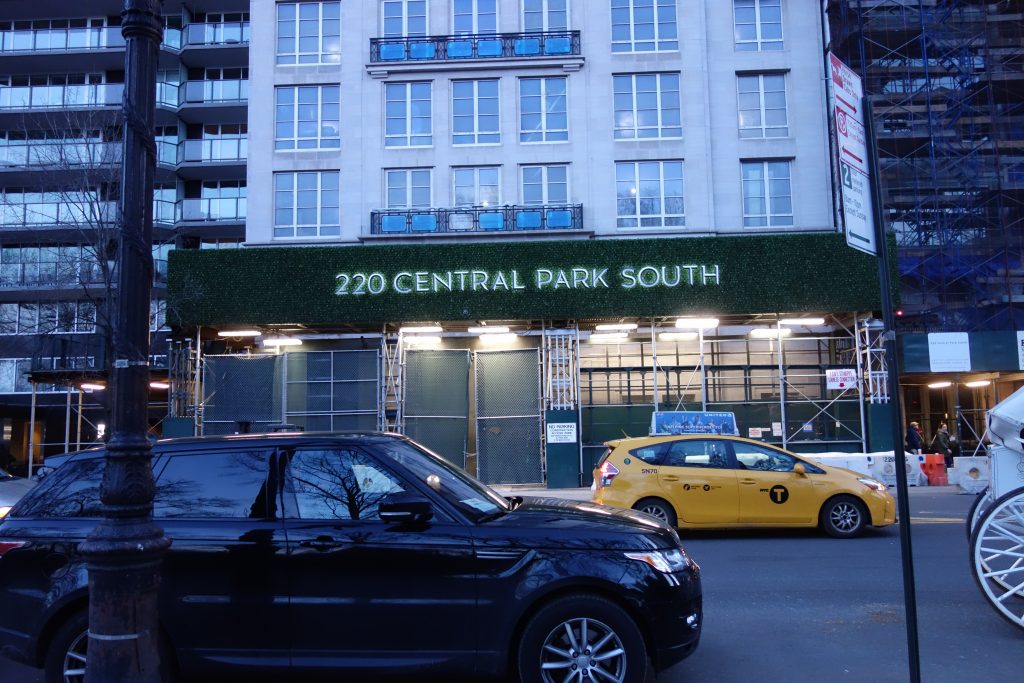 Preț record pentru două apartamente vândute în New York. Piața imobiliarelor de lux se relansează