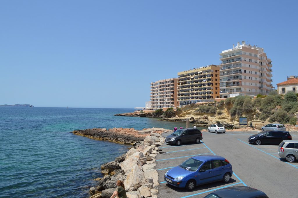 Hotelul din Ibiza care oferă cazare gratuită turiștilor. Ce compromis trebuie să faci