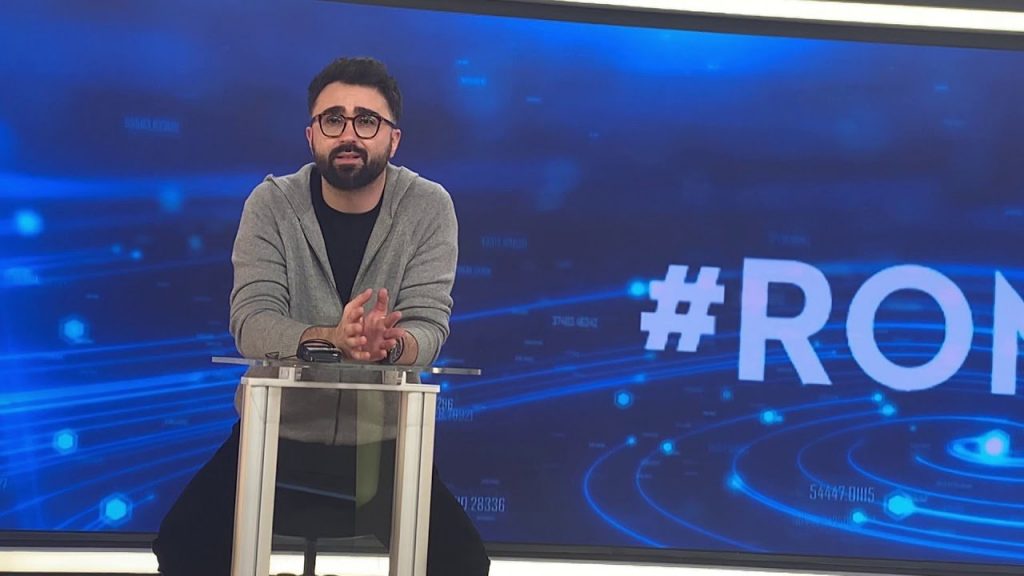 Jurnalistul Ionuț Cristache a acționat TVR în instanță. Război pe ora de difuzare a emisiunii România9