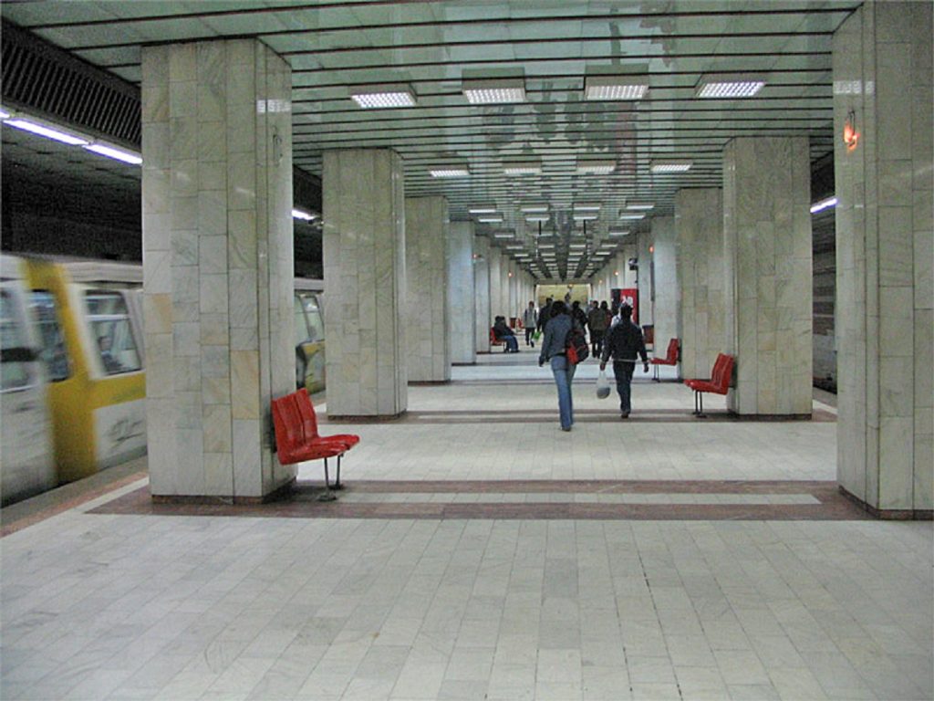 Sectorul 4 modernizează nouă stații de metrou. „Tocmai am încheiat lucrările”