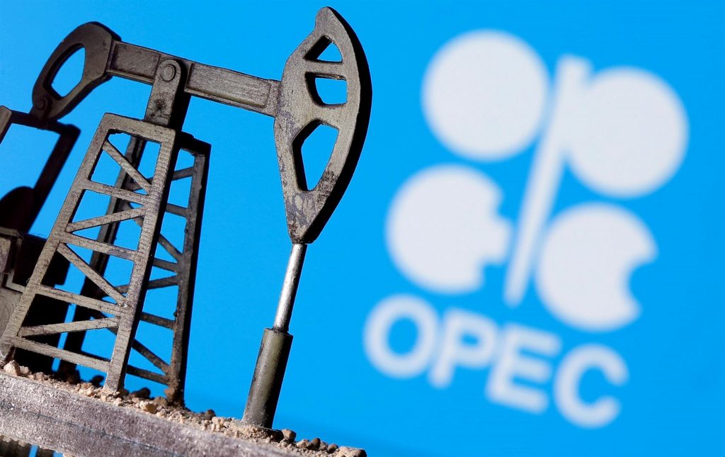 OPEC+ e în pragul colapsului? Ce se întâmplă cu prețul petrolului?