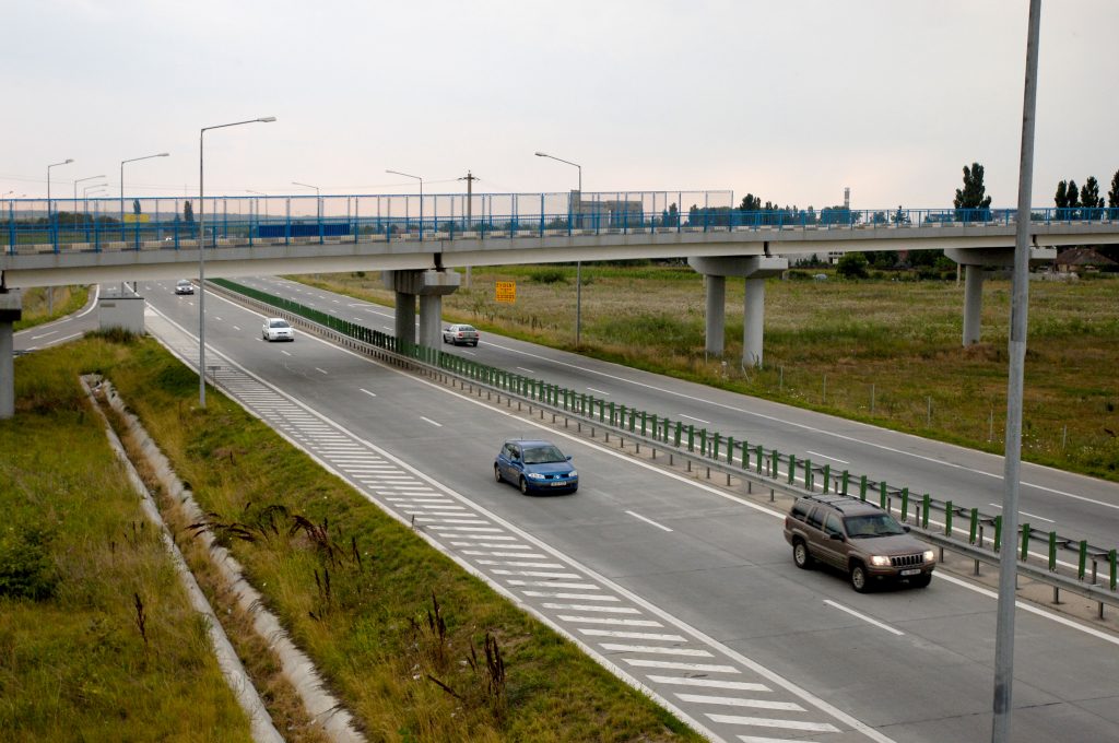 Autostrada Sibiu-Pitești: visul de a lega Ardealul de Muntenia printr-o șosea modernă devine realitatea la 3 decenii de la Revoluție. Când vom putea circula pe ea  