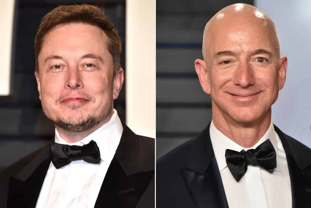 Gâlceavă între miliardari. Elon Musk îşi bate joc de Jeff Bezos. Ce-i recomandă CEO Tesla rivalului său