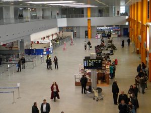 Dorel a „lovit” pe Aeroportul din Cluj. Zeci de pasageri au ratat un zbor