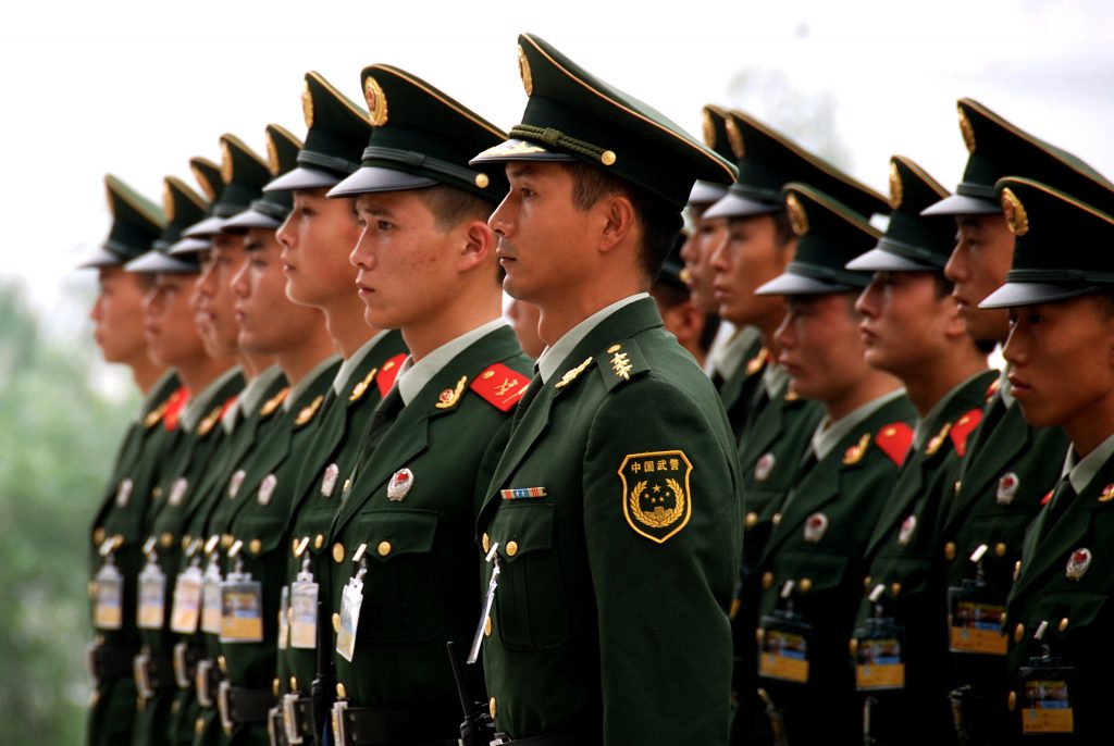 Armata chineză lucrează la un Super-Virus. A recoltat ADN de la milioane de femei însărcinate