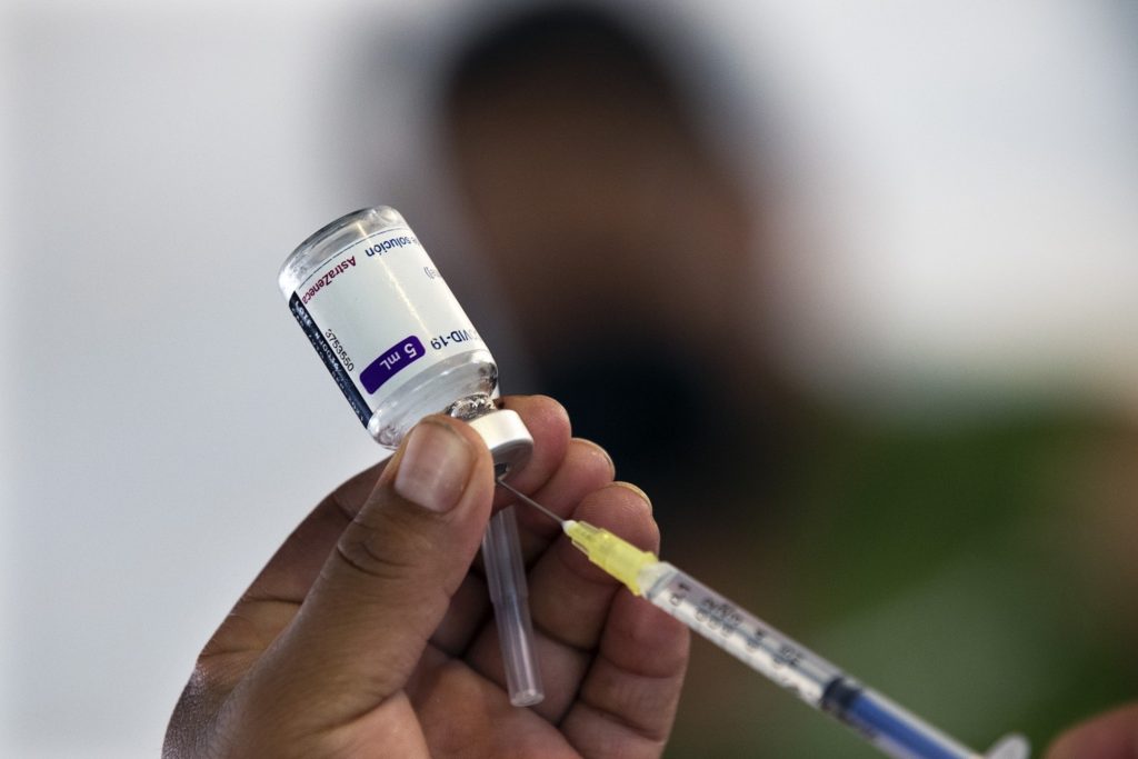 Două vaccinuri sunt foarte eficiente împotriva mutației Delta. Studiul care ne dă speranțe în lupta cu pandemia