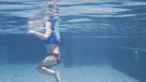 Destin tragic. Un român, după ce s-a accidentat la petrecerea în piscina familiei