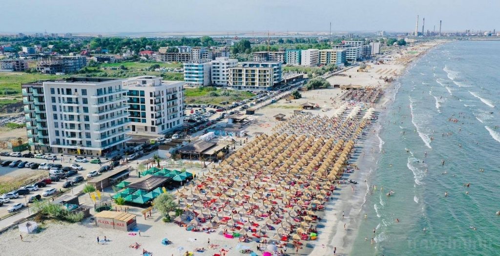 Cât costă un șezlong pe plajele de pe litoralul românesc. Veți plăti mai mult decât dacă l-ați cumpăra din magazin