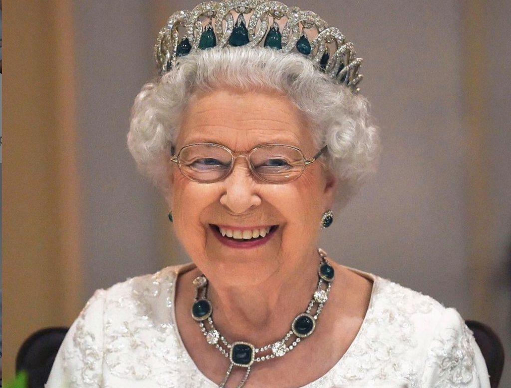 Imagini incredibile cu Regina Elisabeta. Cum a fost surprinsă suverana, deși medicii i-au cerut repaus total. FOTO