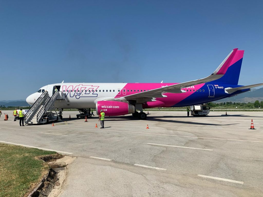 Wizz Air, obligată să plătească despăgubiri. Se pare că nici câștigarea proceselor nu mai este de ajuns