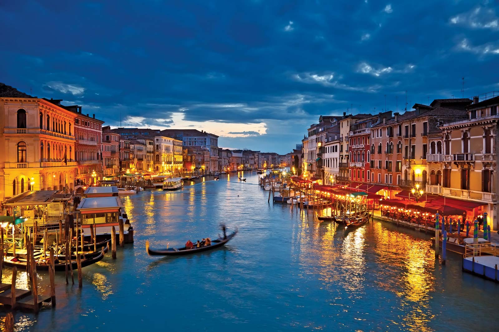 Din 25 aprilie, în Veneția se intră doar cu bilet de 5 euro