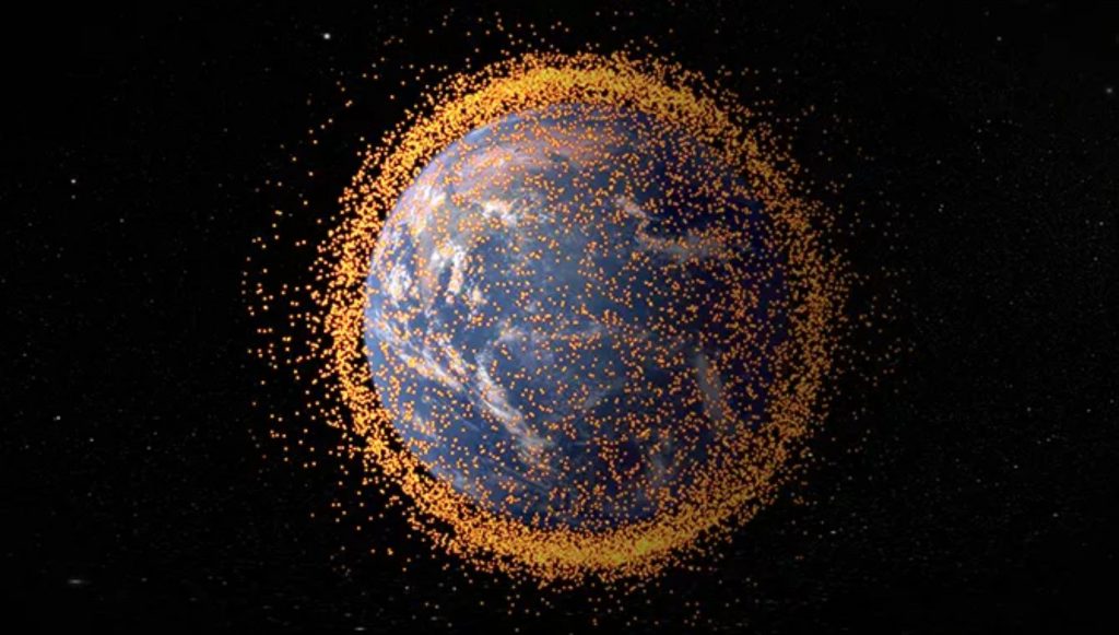 Orbita Pământului e în pericol! Coliziune orbitală fără precedent, produsă de un satelit chinez de spionaj