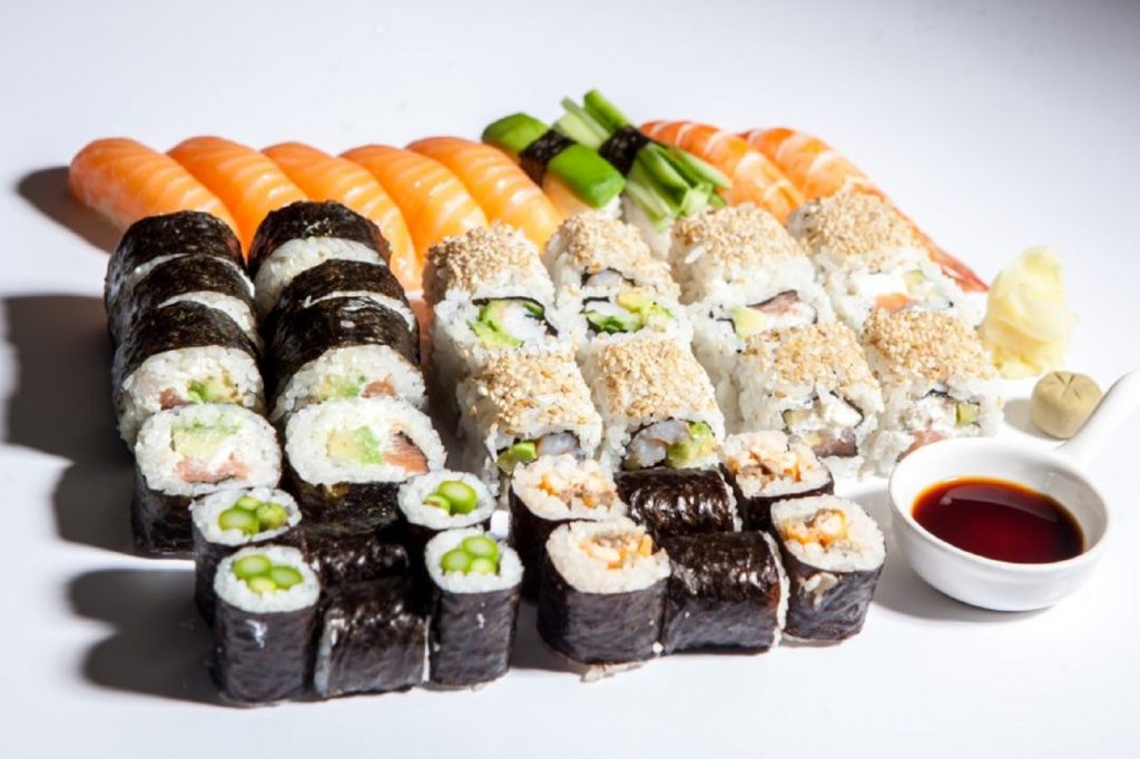 Sushi o mâncare savuroasă dar și periculoasă. Câteva ”otrăvuri” care se regăsesc în celebrul preparat oriental