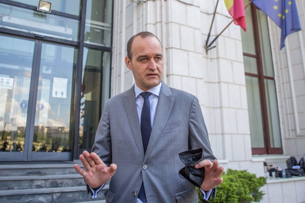 Scandal în familia ministrului Dan Vîlceanu. Verișorul din Rovinari acuzat că a desfigurat o femeie în bătaie