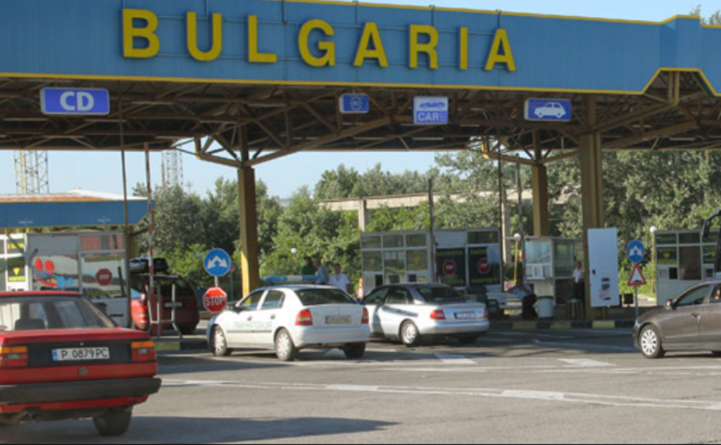 Noi reguli la intrarea în Bulgaria. De la 1 septembrie, românii trebuie să prezinte un certificat digital european COVID-19