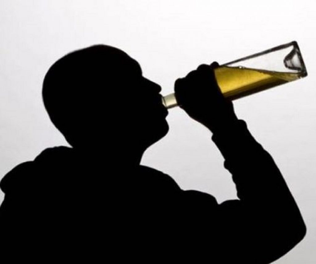 Adevărul despre băutură: cum îți afectează cu adevărat alcoolul organismul