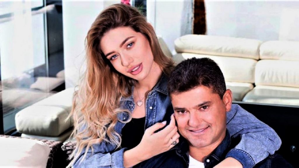 După șase ani de relație, Cristi Boureanu și Laura Dincă s-au despărțit. În 2018, cei doi se logodiseră