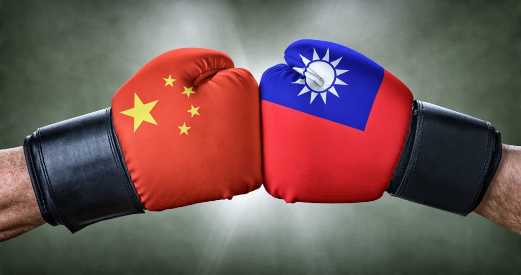 China amenință Taiwanul și SUA cu o blocadă și mai dură. Un conflict militar nu este exclus