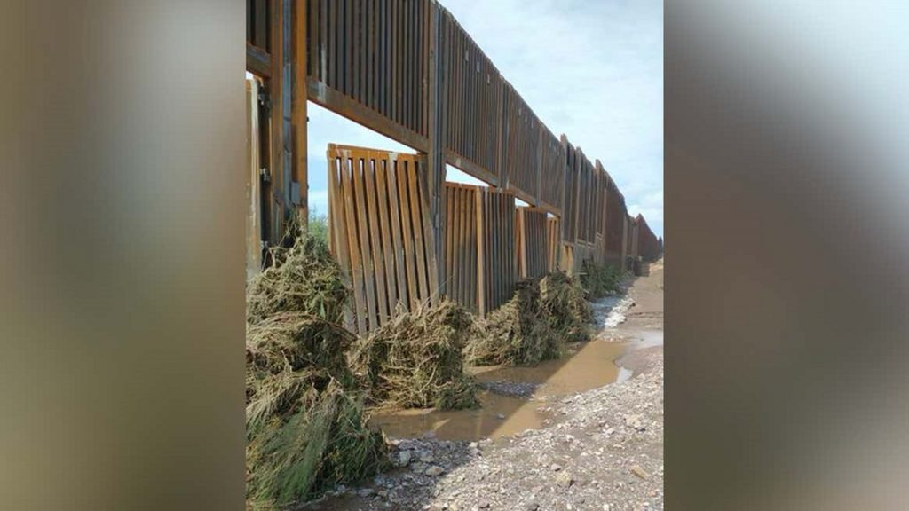 Se surpă „Zidul lui Trump”! Construcția e afectată de fenomenele meteo extreme