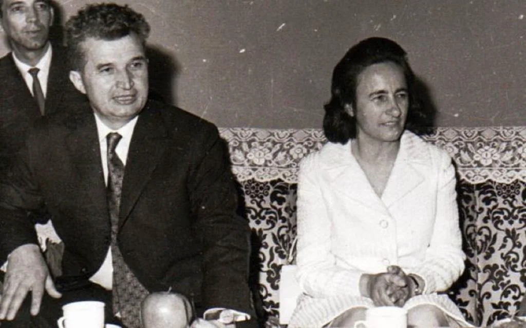 15 iulie 1989. Nicolae și Elena Ceaușescu, ultima distracție la Neptun. Tabieturile cuplului