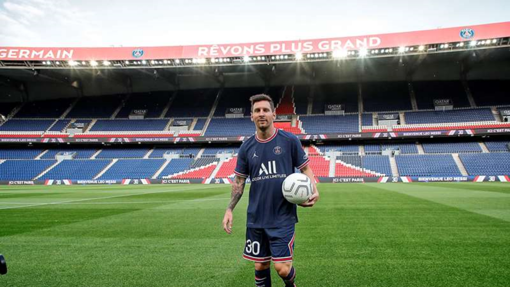 Cum vrea PSG să îl convingă pe Lionel Messi să rămână la Paris. Barcelona îl vrea înapoi pe argentinian