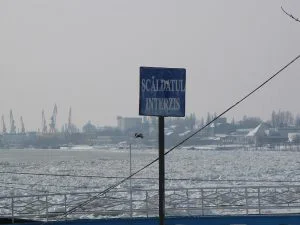 Poliția Locală amendează copiii ce n-au bani de ștrand
