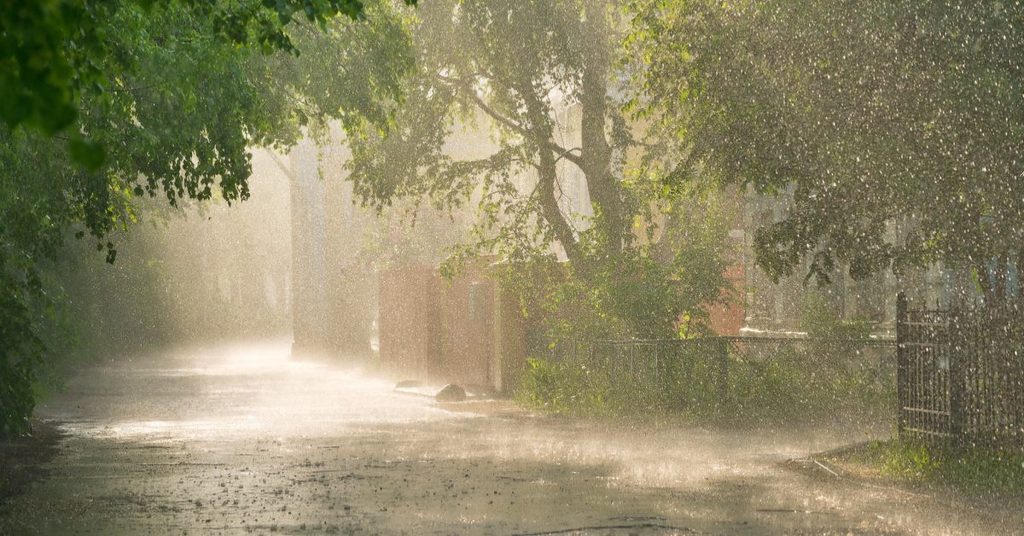 Prognoza meteo, 30 august. Vreme la extreme. Ploi și temperaturi de 35 de grade