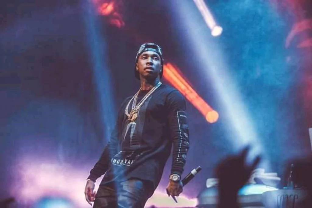 150.000 de euro, onorariul rapper-ului Tyga pentru o seară într-un club din Mamaia. Ce a vrut artistul să aibă permenent la dispoziție