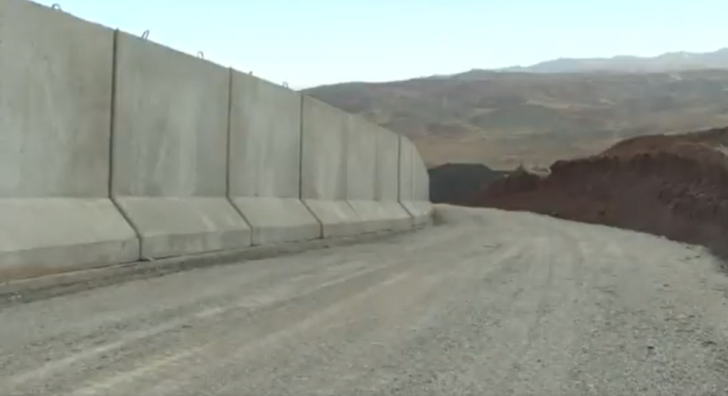 Zid împotriva refugiaților afgani. Turcia își ia măsuri pentru a bloca valurile de fugari la frontieră